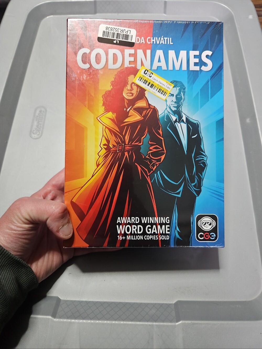 Vlaada Chvatil Codenames Award Winning Word Game ~ Sealed/New